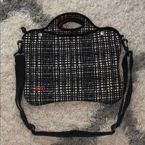 BUILT Laptop Case 11-13”